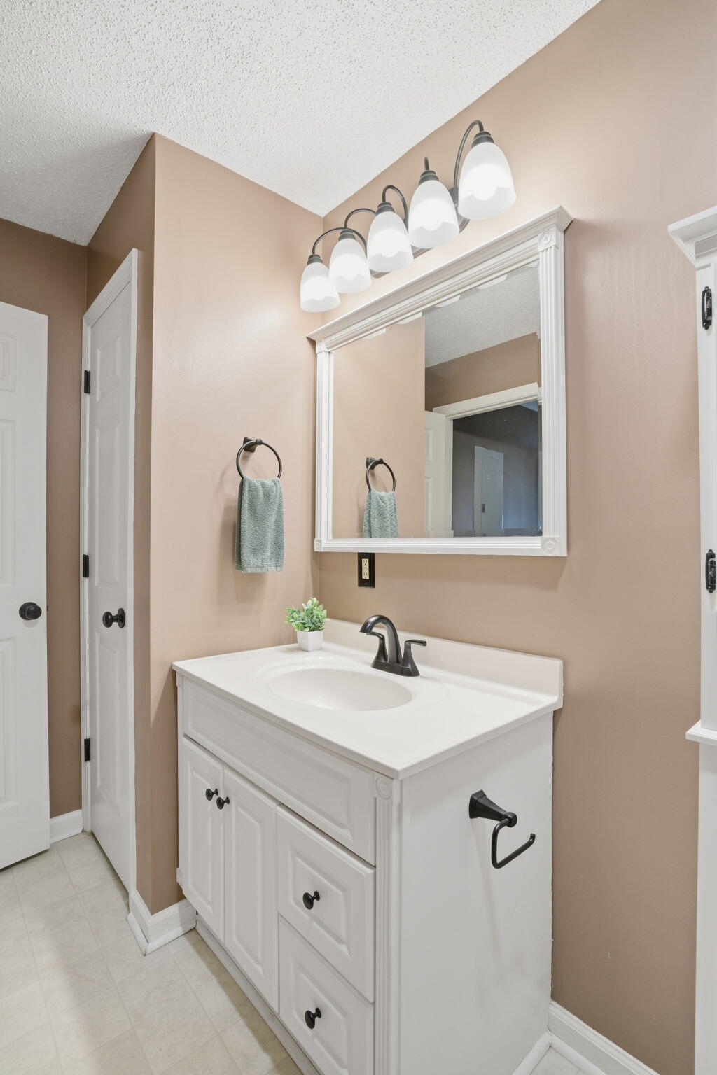 7 Center Point Drive Yemassee, SC 29945 - Photo 16 of 38 7 Center Point Drive