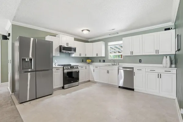 $315,000 | 7 Center Point Drive, Yemassee, SC 29945