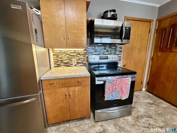 a view of washer and dryer