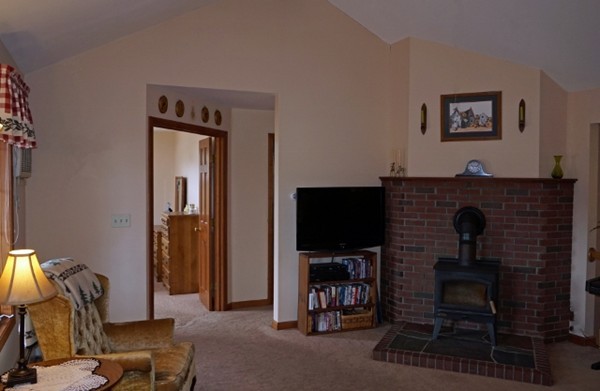 38 Cook Road Southampton, MA 01073 - Photo 14 of 30