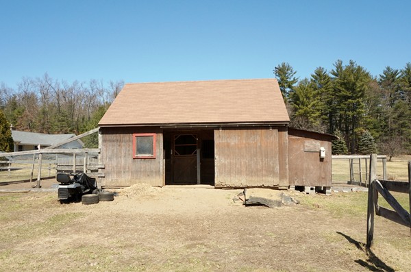38 Cook Road Southampton, MA 01073 - Photo 5 of 30