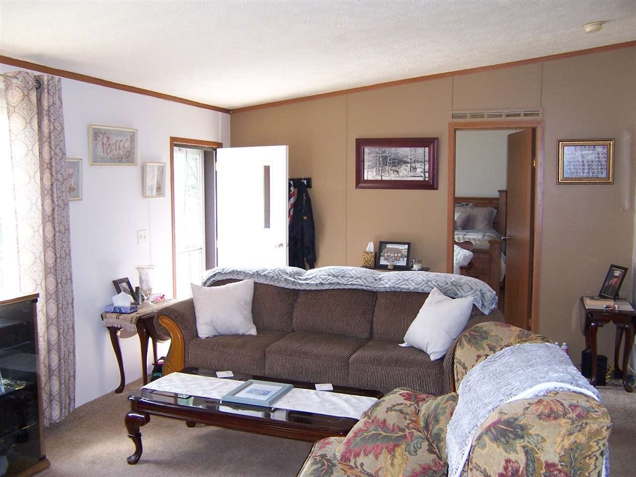 11418 South Grayling Road Roscommon, MI 48653 - Photo 3 of 28 Gallery Image 3