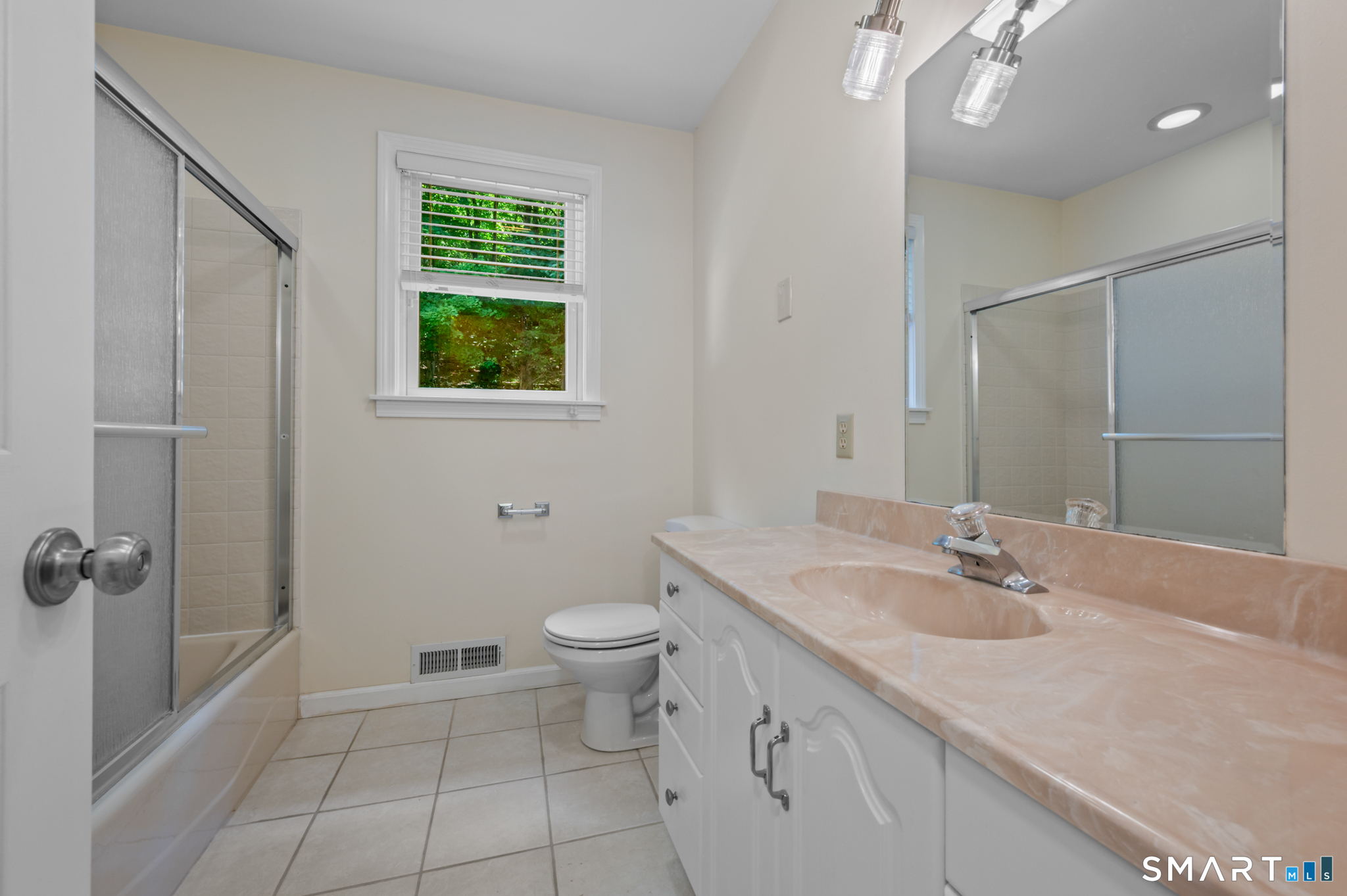 206 Minortown Road Woodbury, CT 06798 - Photo 29 of 39