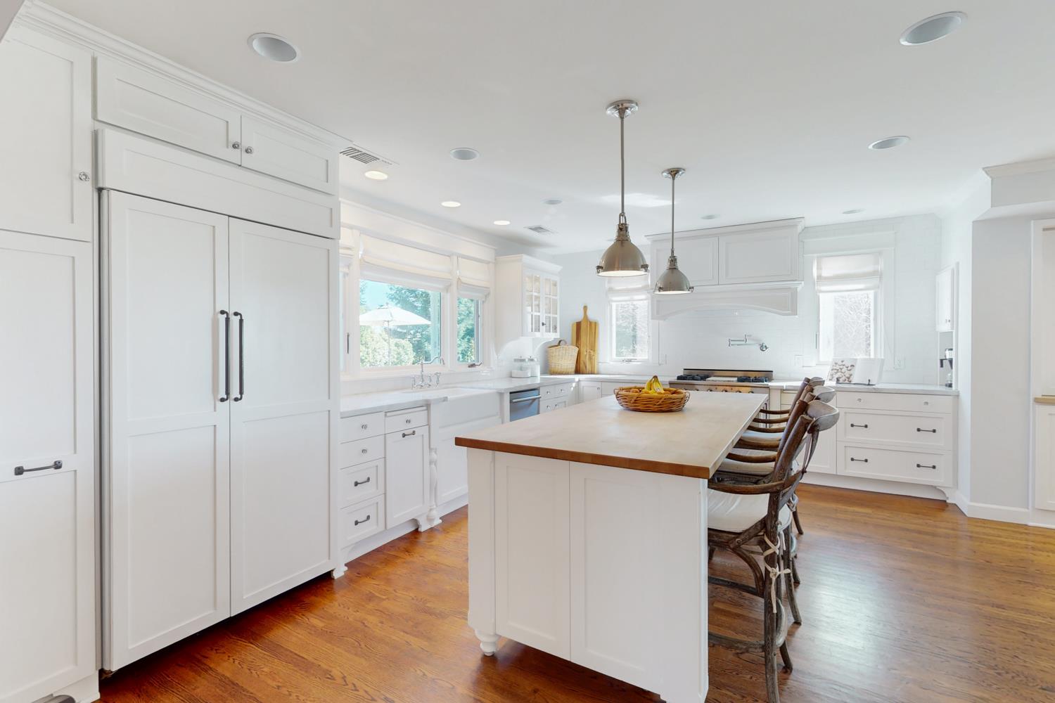 332 Wilson Road Yuba City, CA 95991 - Photo 26 of 91 a kitchen with white cabinets and counter space
