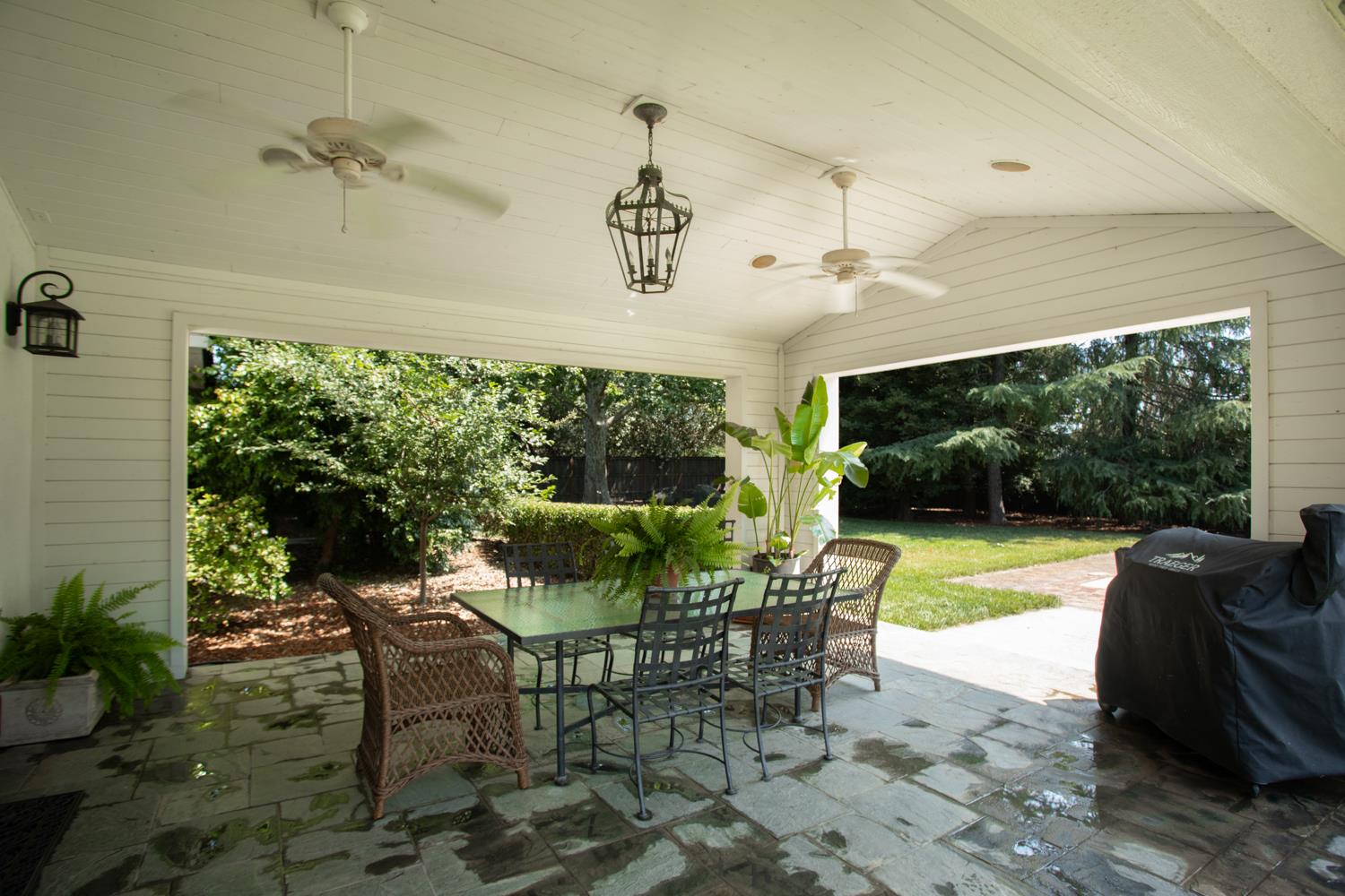 332 Wilson Road Yuba City, CA 95991 - Photo 73 of 91 a view of a patio with a yard