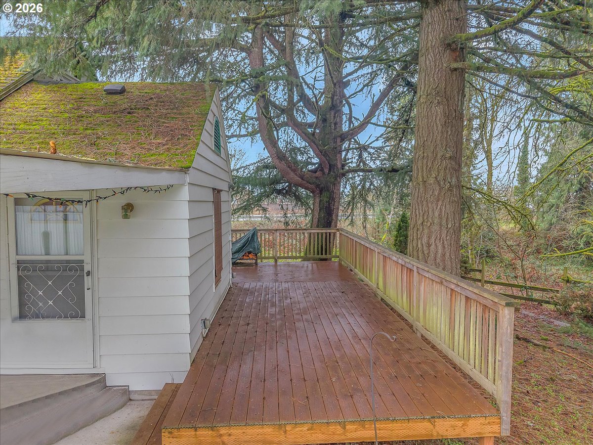 34022 Tarbell Road Scappoose, OR 97056 - Photo 10 of 48