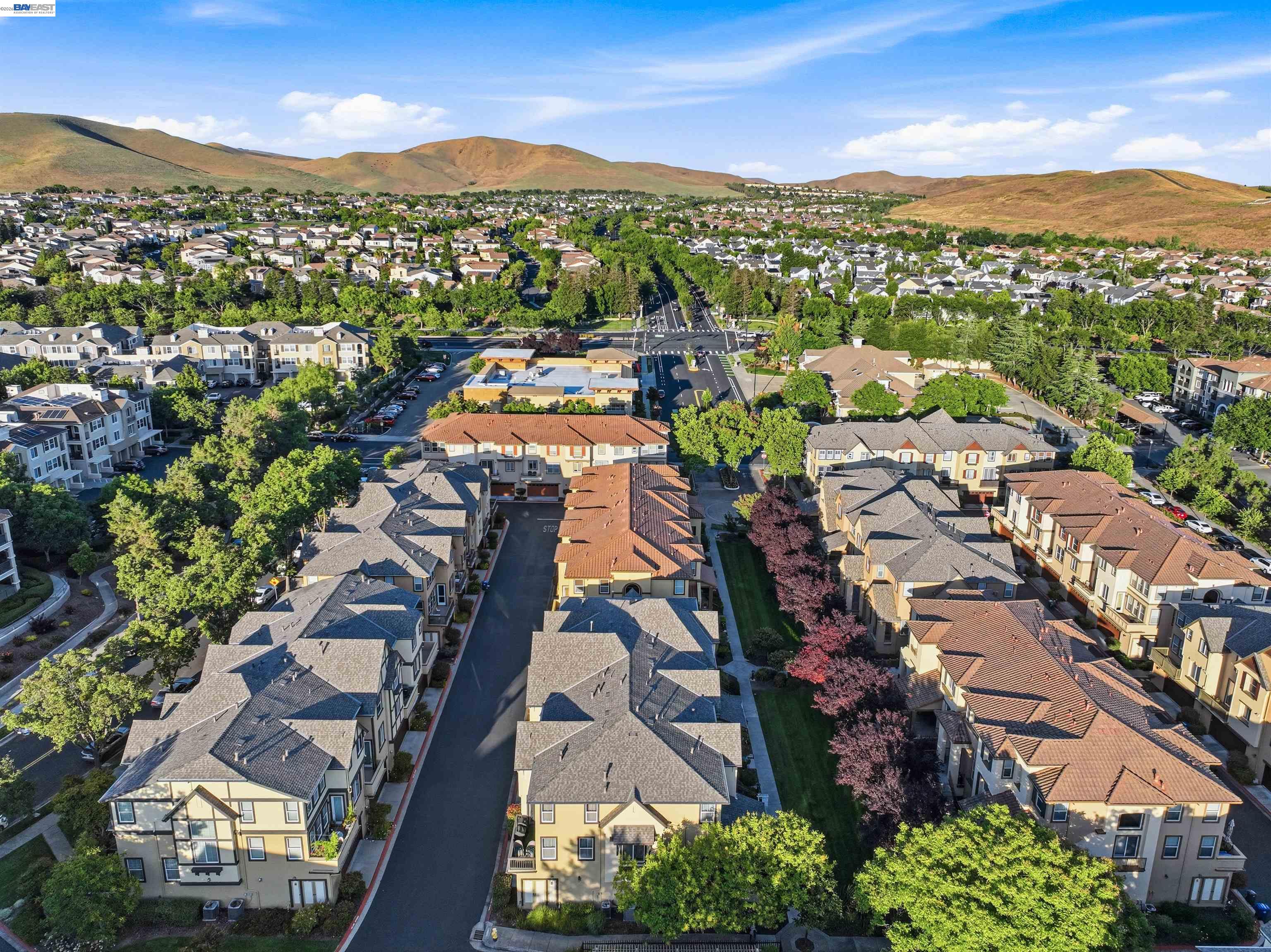 147 Landsdowne Loop San Ramon, CA 94582 - Photo 22 of 28