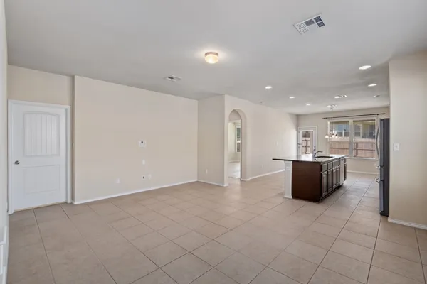 $2,050 | 119 Buescher Cove, Hutto, TX 78634