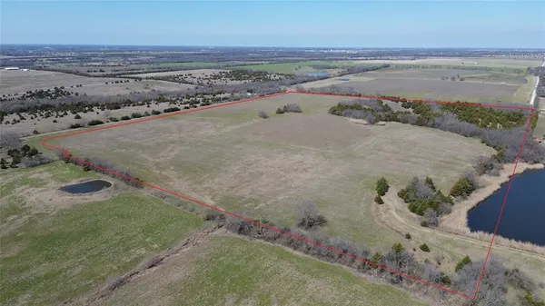 $889,000 | 1135 County Road 1135, Leonard, TX 75452