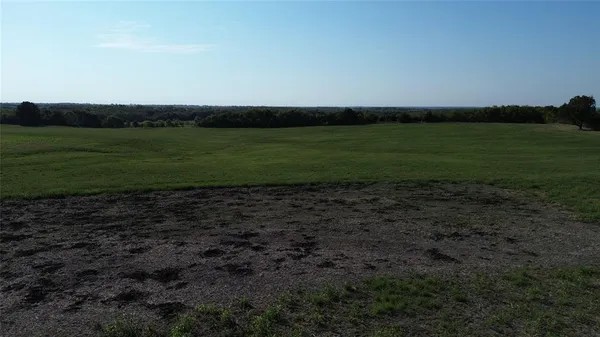 $889,000 | 1135 County Road 1135, Leonard, TX 75452