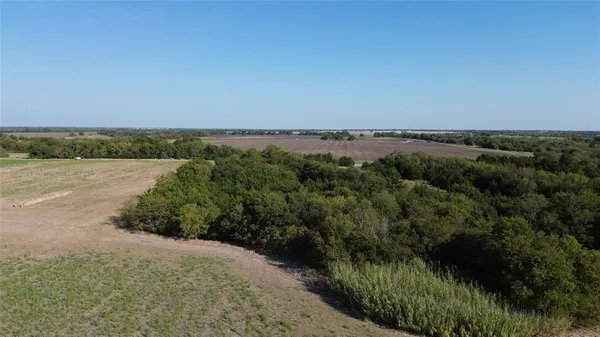$889,000 | 1135 County Road 1135, Leonard, TX 75452
