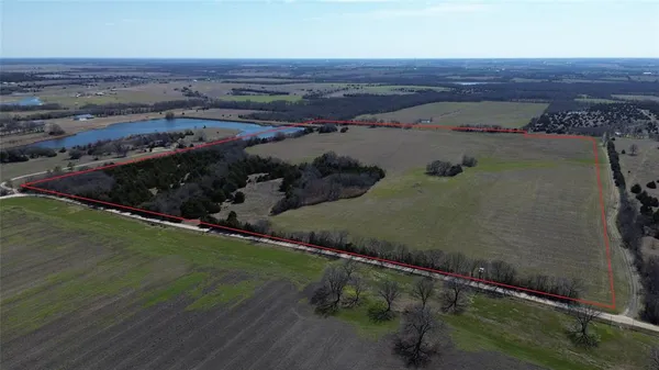 $889,000 | 1135 County Road 1135, Leonard, TX 75452