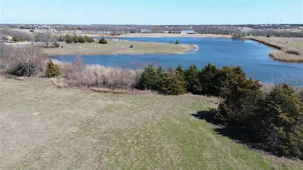 $889,000 | 1135 County Road 1135, Leonard, TX 75452