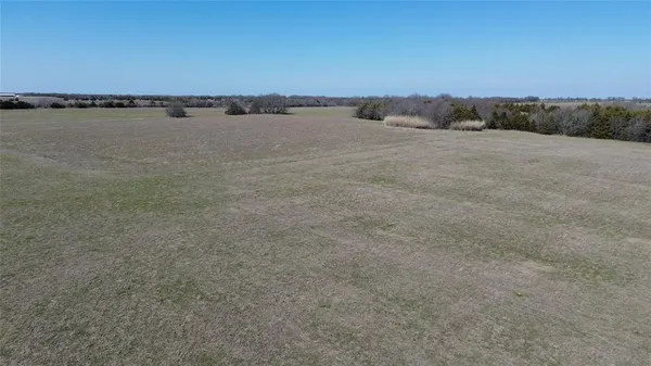 $889,000 | 1135 County Road 1135, Leonard, TX 75452