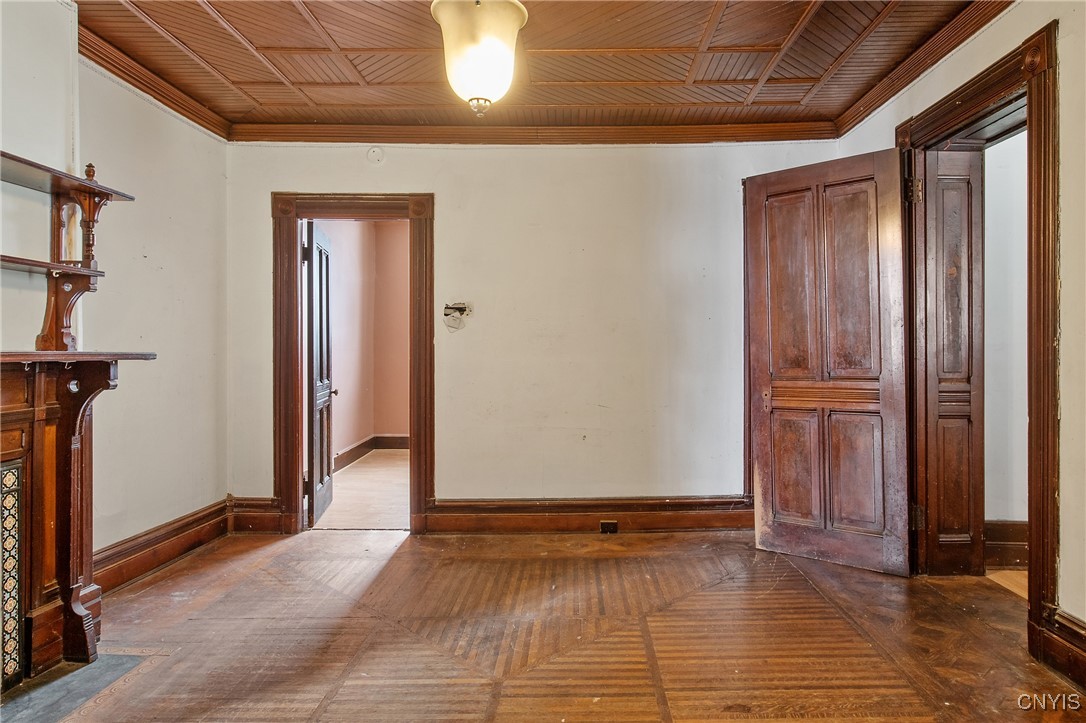 76 East Genesee Street Auburn, NY 13021 - Photo 26 of 44