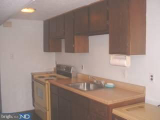 7717 Dungan Road Philadelphia, PA 19111 - Photo 2 of 6 Gallery Image 2