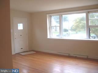 7717 Dungan Road Philadelphia, PA 19111 - Photo 4 of 6 Gallery Image 4
