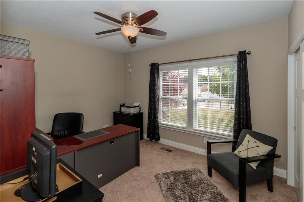 5790 Hall Road Plainfield, IN 46168 - Photo 4 of 24