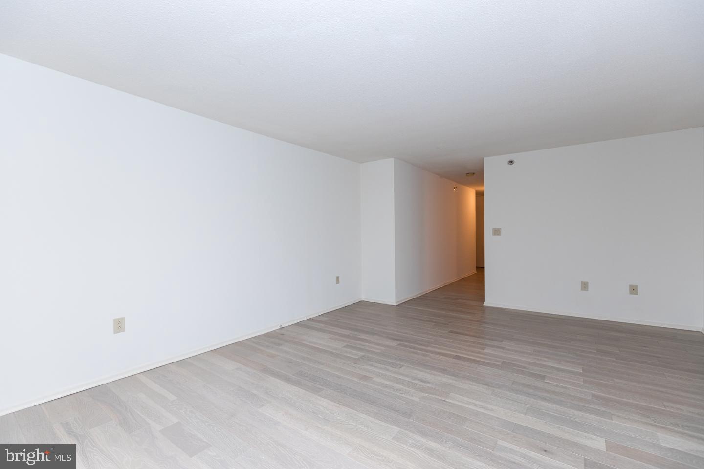 2020 Walnut Street, Unit 24A Philadelphia, PA 19103 - Photo 3 of 16