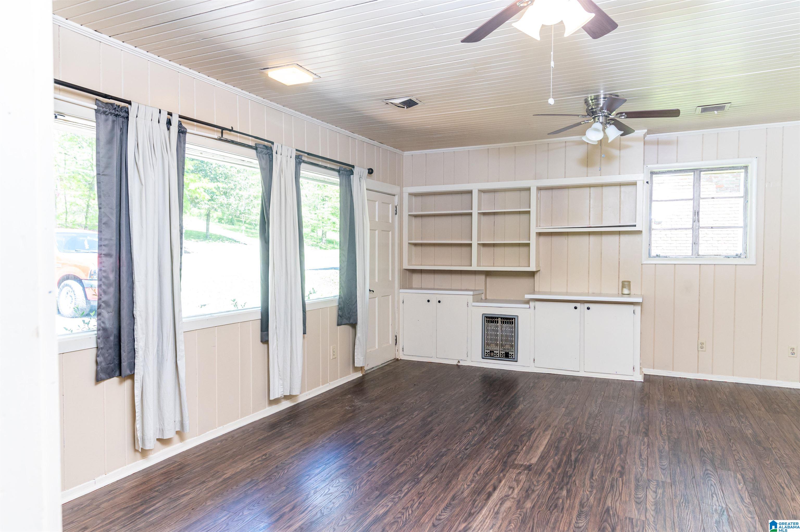 205 Crest Circle South Jasper, AL 35501 - Photo 12 of 30