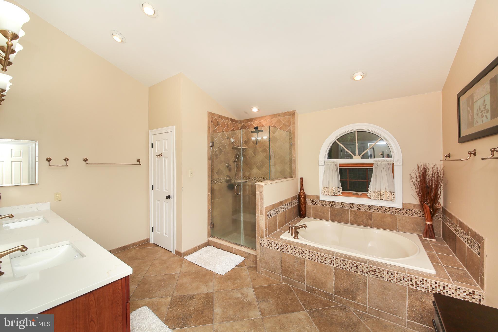 1551 Brookfield Road Newtown, PA 18940 - Photo 15 of 28 Gallery Image 15
