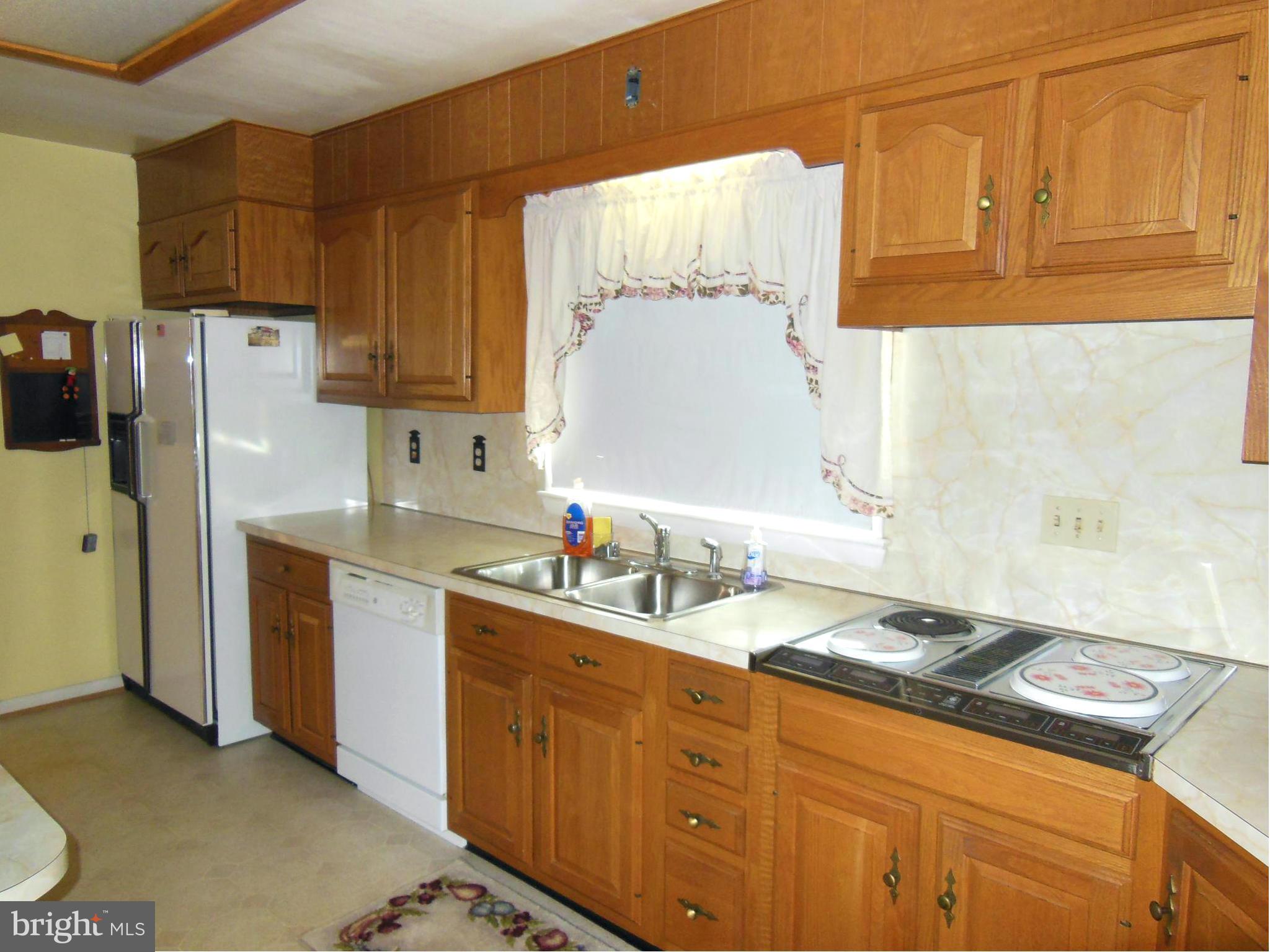 4100 West Watersville Road Mount Airy, MD 21771 - Photo 8 of 30 Kitchen