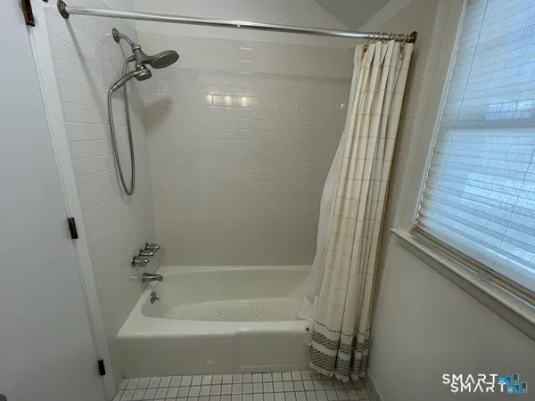 $3,700 | 113 Kings Highway North, Westport, CT 06880