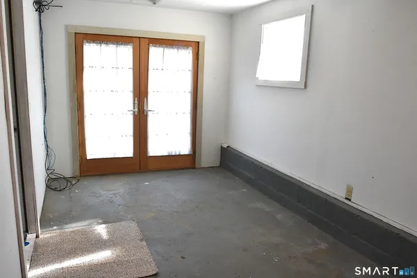 $3,700 | 113 Kings Highway North, Westport, CT 06880