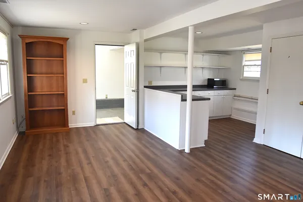 $3,700 | 113 Kings Highway North, Westport, CT 06880