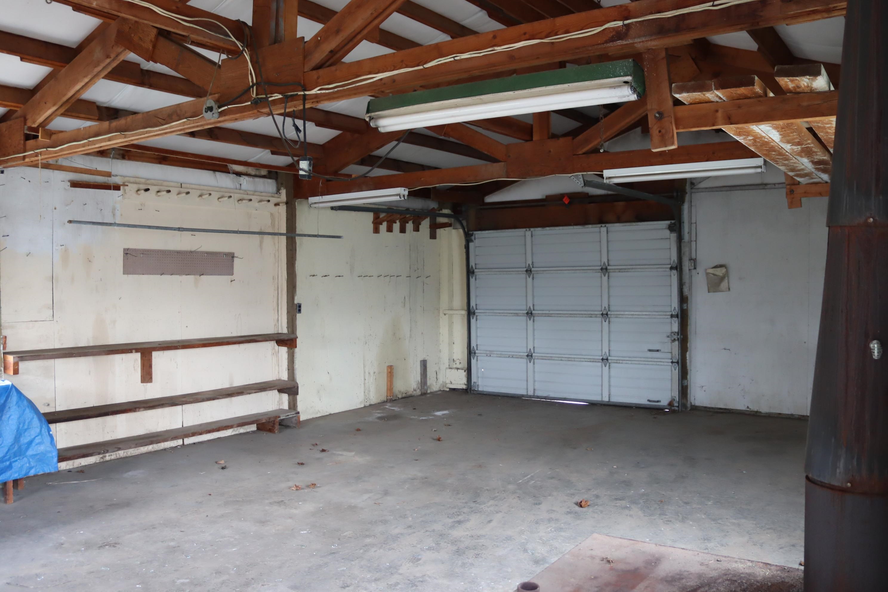 210 North E Foster Street Creston, WA 99117 - Photo 18 of 19