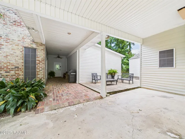 $600,000 | 363 Mayo Boulevard, Sunset, LA 70584