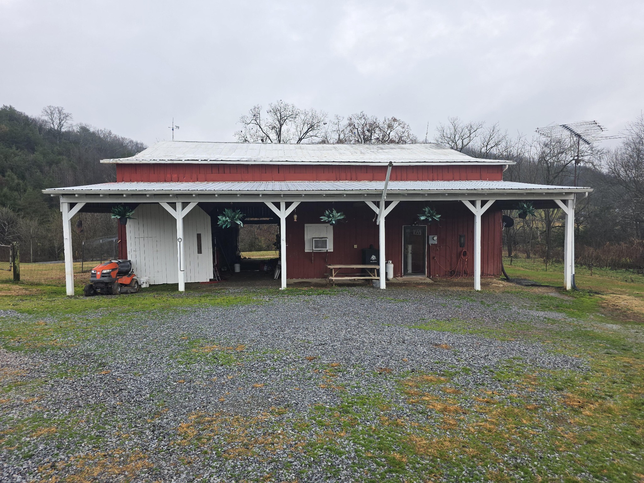 180 Click Road Mosheim, TN 37818 - Photo 1 of 21
