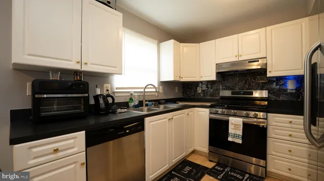 $400,000 | 6518 Joe Klutsch Drive, Temple Hills, MD 20748