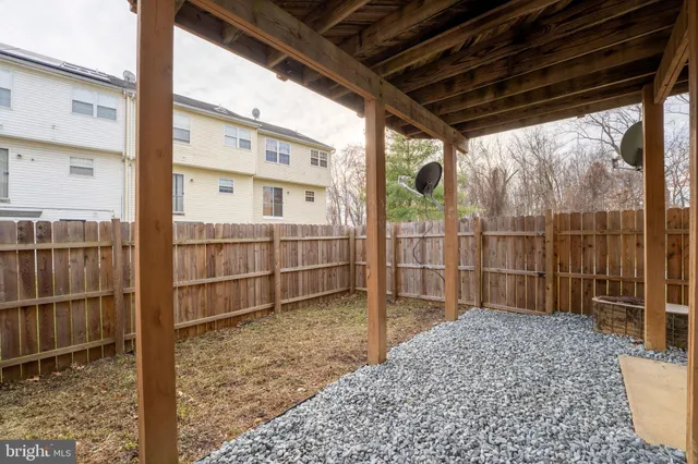 $400,000 | 6518 Joe Klutsch Drive, Temple Hills, MD 20748