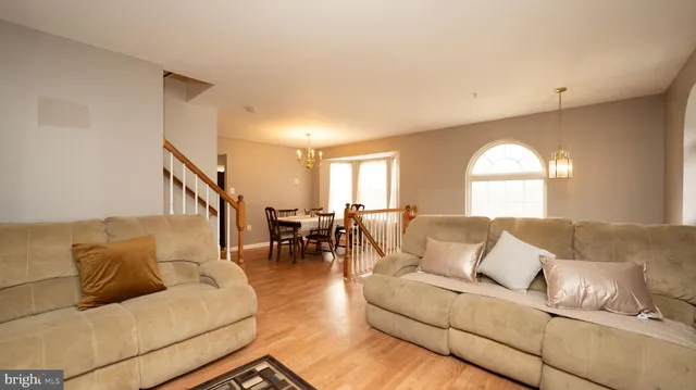 $400,000 | 6518 Joe Klutsch Drive, Temple Hills, MD 20748