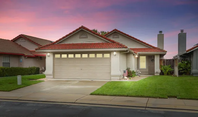 $474,950 | 1084 La Mesa Street, Escalon, CA 95320