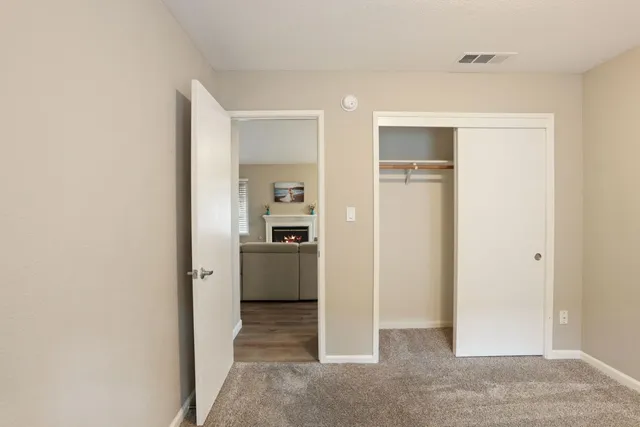 $474,950 | 1084 La Mesa Street, Escalon, CA 95320