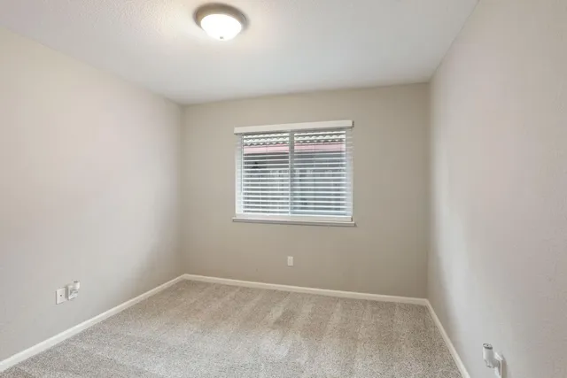 $474,950 | 1084 La Mesa Street, Escalon, CA 95320