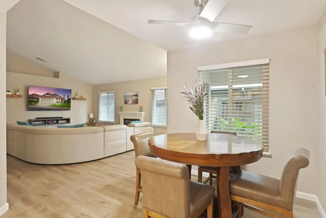 $474,950 | 1084 La Mesa Street, Escalon, CA 95320