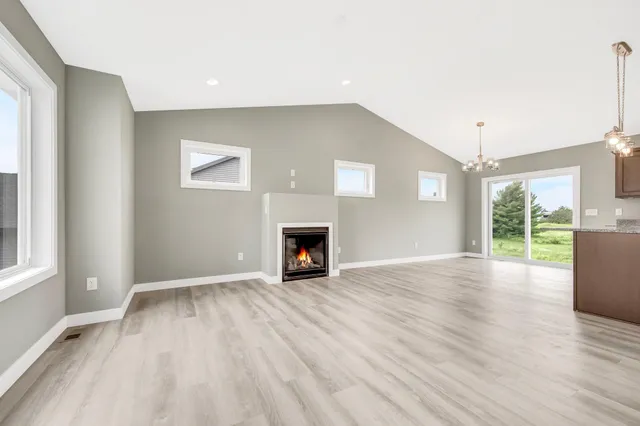 $409,900 | 325 Aspen Drive, Somerset, WI 54025