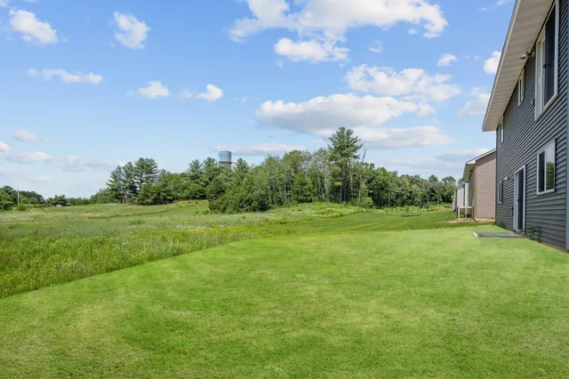 $409,900 | 325 Aspen Drive, Somerset, WI 54025