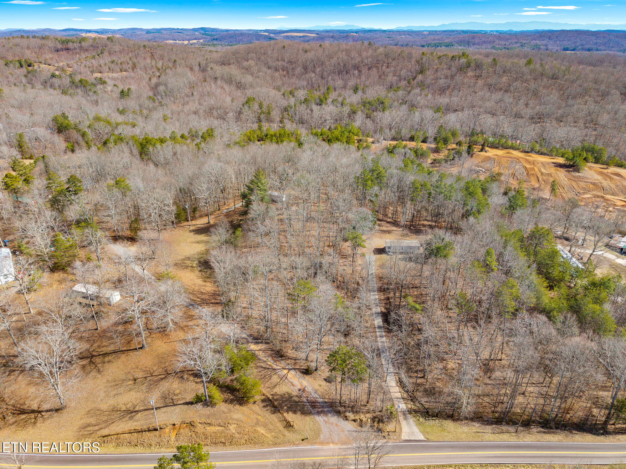 448 County Road 188 Decatur, TN 37322 - Photo 12 of 14 448 Cr 188-13