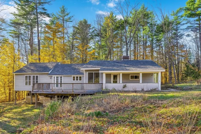 $425,000 | 76 Middle Hancock Road, Peterborough, NH 03458