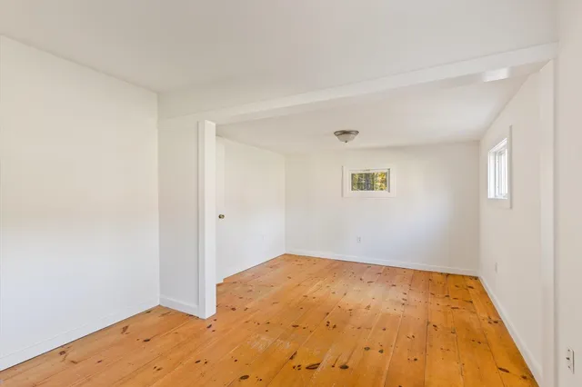 $425,000 | 76 Middle Hancock Road, Peterborough, NH 03458