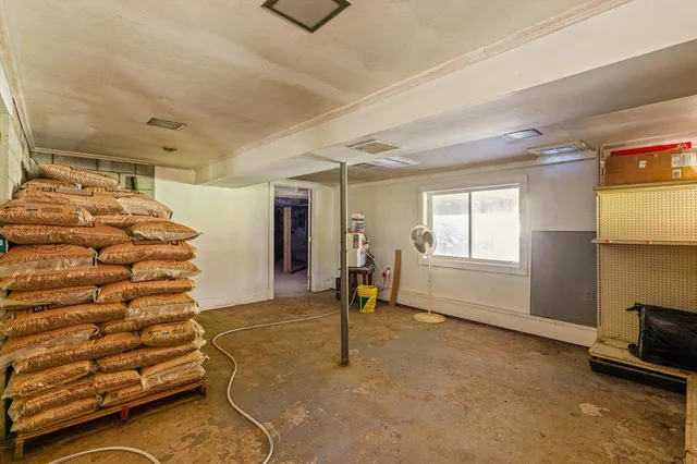 $425,000 | 76 Middle Hancock Road, Peterborough, NH 03458