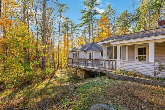 $425,000 | 76 Middle Hancock Road, Peterborough, NH 03458