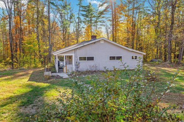 $425,000 | 76 Middle Hancock Road, Peterborough, NH 03458