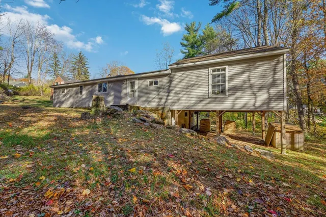 $425,000 | 76 Middle Hancock Road, Peterborough, NH 03458