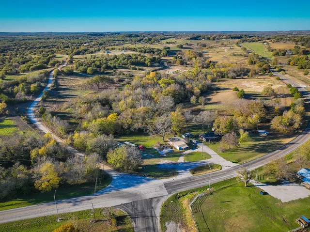 $150,000 | 3 Fm 677, St. Jo, TX 76265