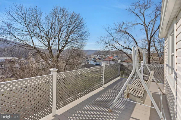 a view of outdoor space